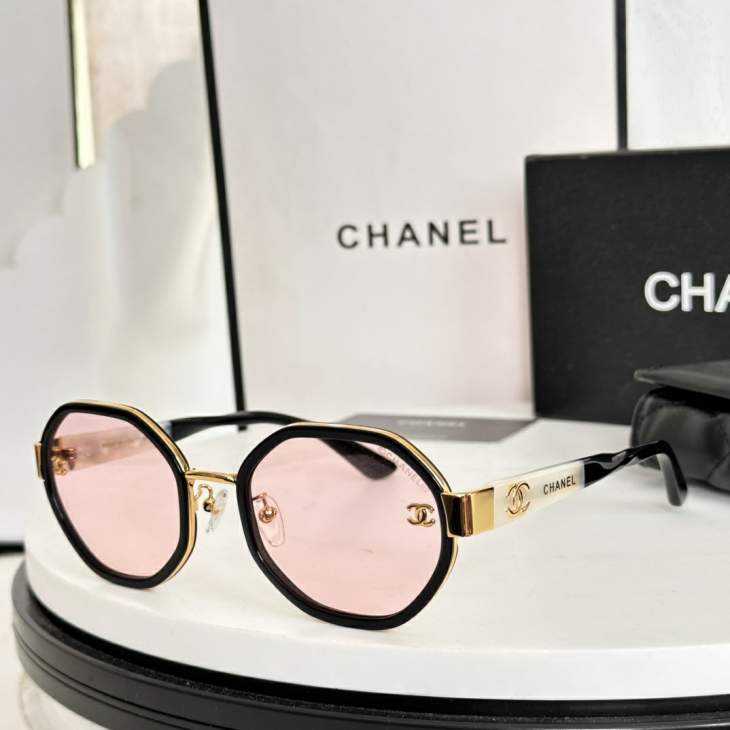 Picture of Chanel Sunglasses _SKUfw77620317fw